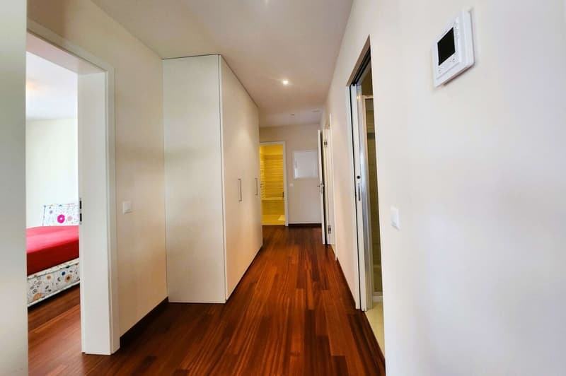 Modern 3.5-room apartment in a privileged location in Giubiasco (9)
