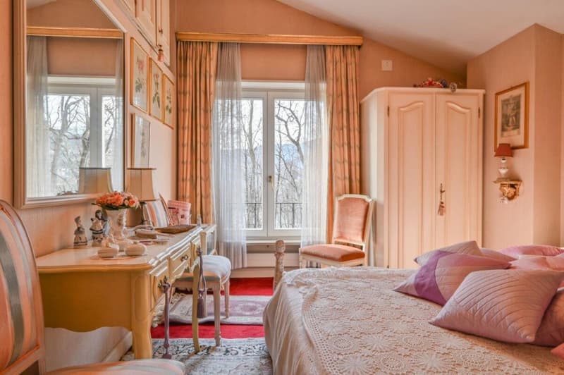 Prestigious stately villa with pool in an exclusive location (4)