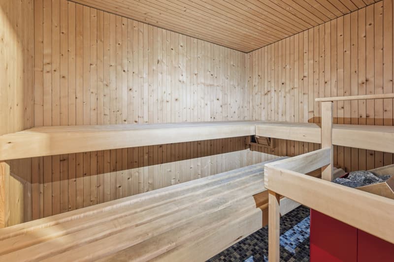 Exklusive Villa mit Pool an privilegierter Lage (13)