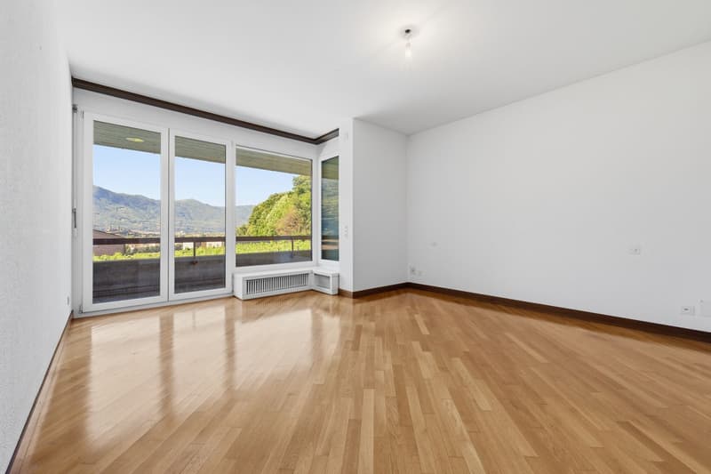 Exklusive Villa mit Pool an privilegierter Lage (16)