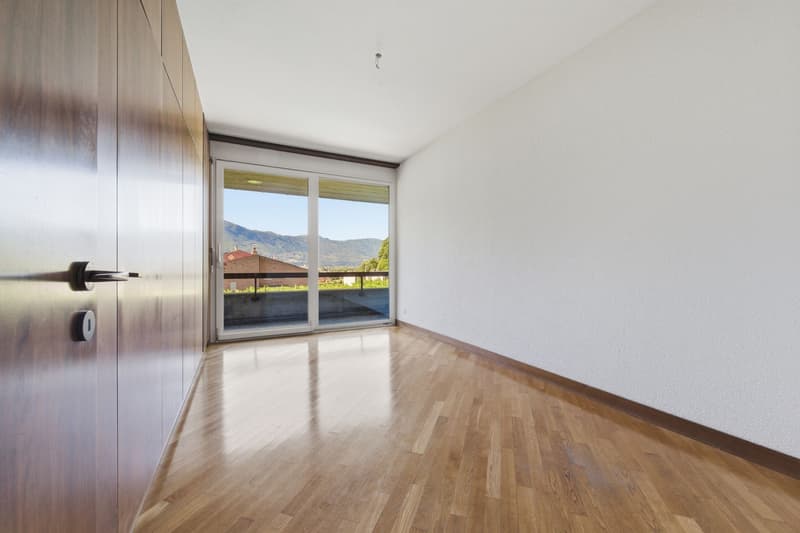 Exklusive Villa mit Pool an privilegierter Lage (14)