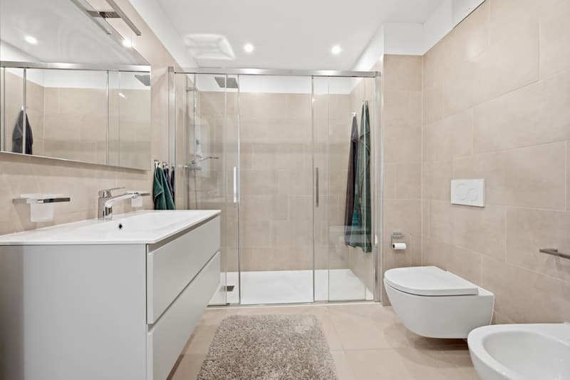 2.5-Zimmer-Wohnung im Herzen von Minusio mit teilweiser Seesicht (6)