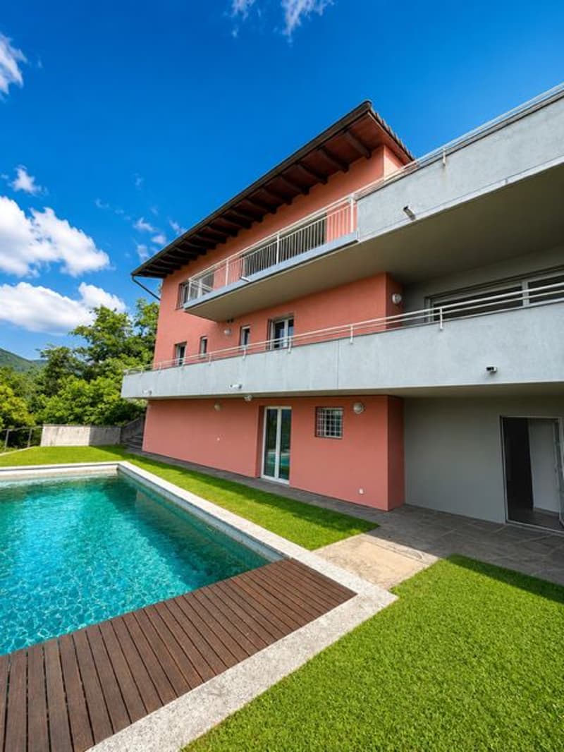 Exclusive Villa with Direct Lake Access – Timeless Elegance in One of the Most Sought-After Locations on Lake Lugano (8)
