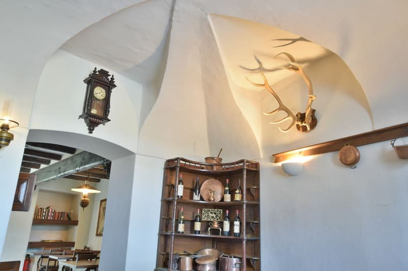 Caratteristico ristorante "Antica Osteria" (5)