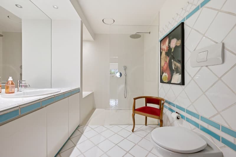 Elegante appartamento su tre livelli in contesto prestigioso (15)