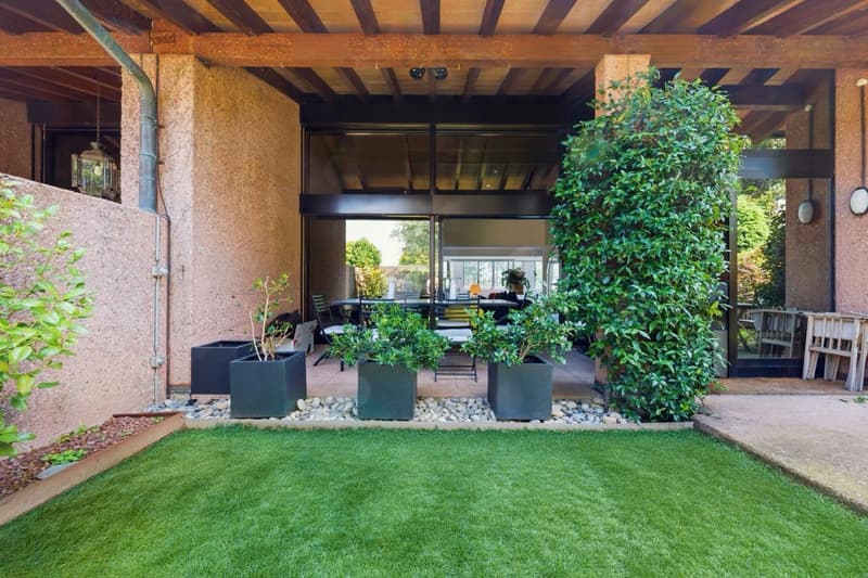 Elegante appartamento su tre livelli in contesto prestigioso (19)