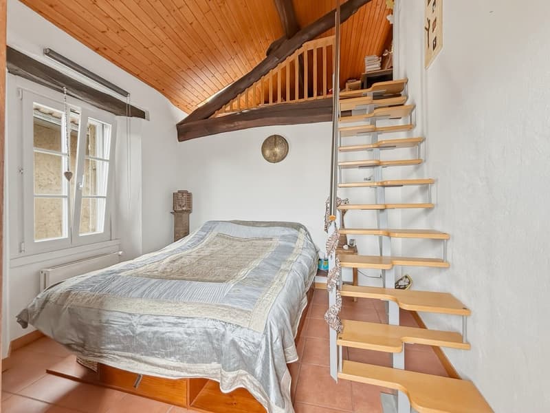 Charmantes, teilmöbliertes Dorfhaus mit Garten zur Miete im Herzen von Fescoggia (7)