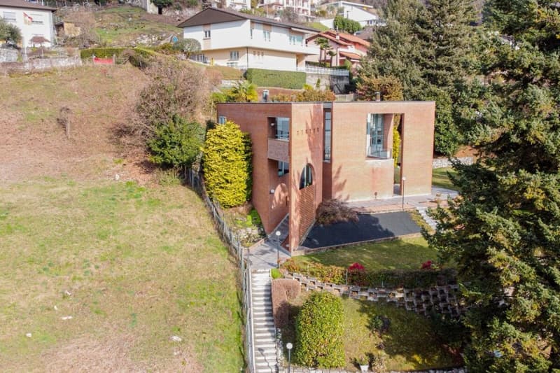 Villa mit ikonischer Architektur, Panoramablick (5)