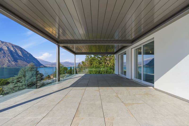 Residenza Ceresio 52: Attikawohnung mit grosser Panoramaterrasse (9)