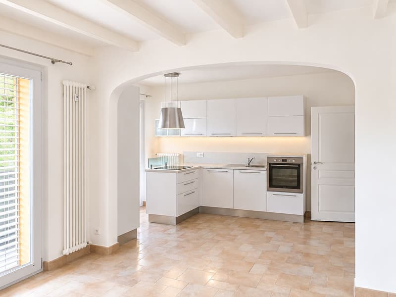 Helle 3.5-Zimmer-Wohnung mit Terrasse und Seesicht (2)