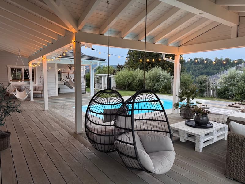 Dream villa with pool for families directly on the sun hill in Hölstein BL (12)