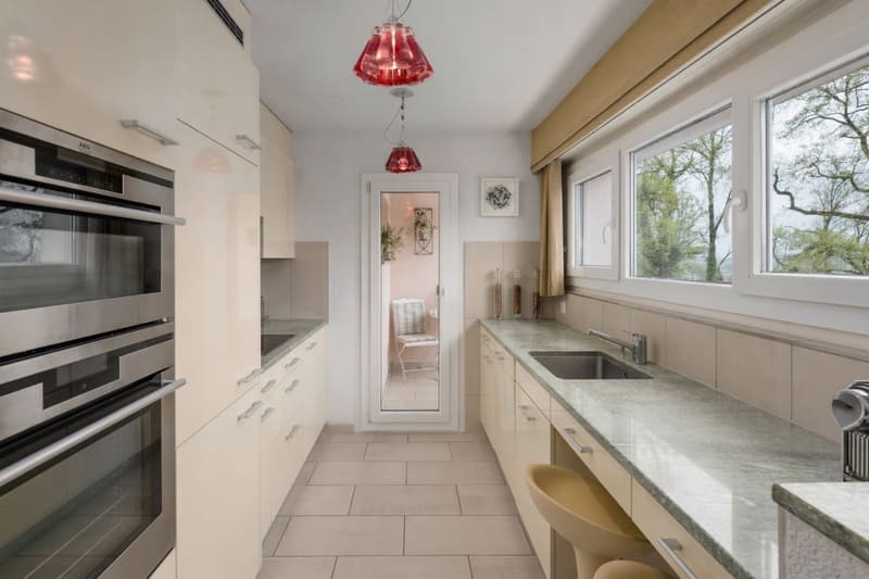 Stylish apartment with a view of the green (4)