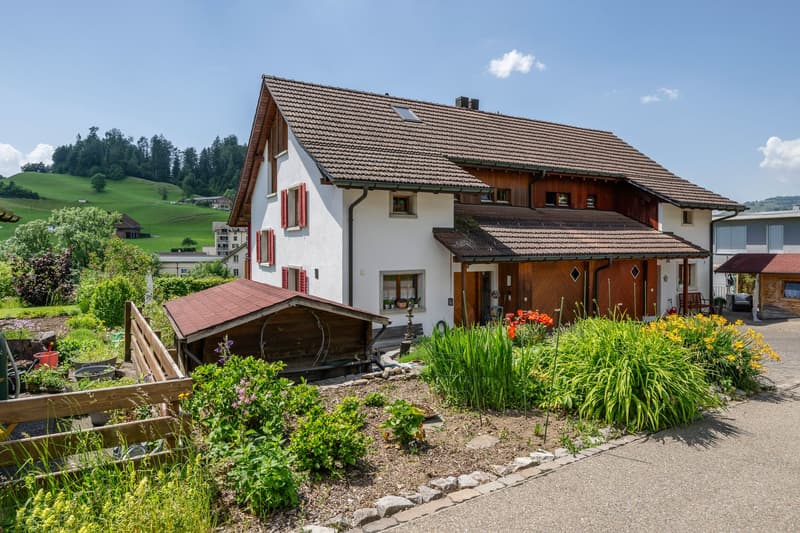 Living with a view and garden idyll (7)