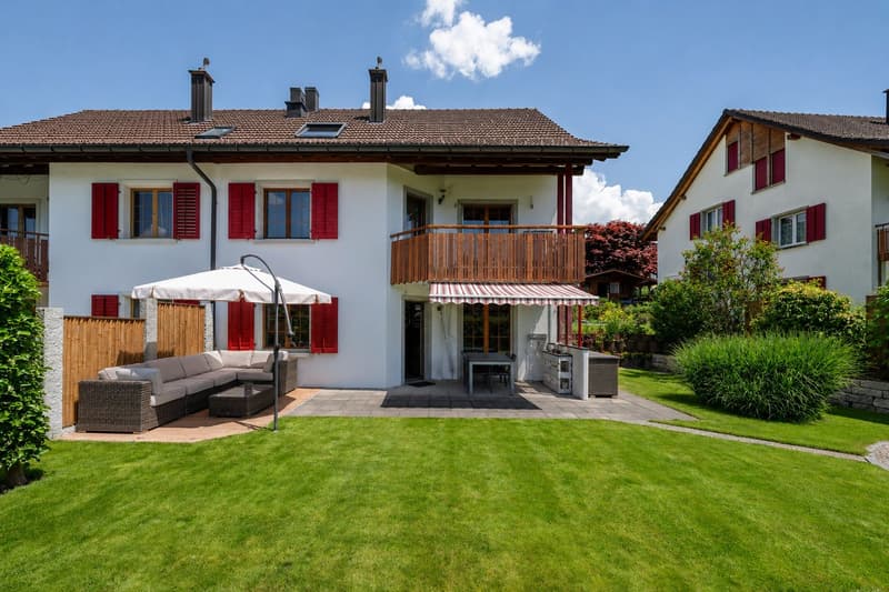 Wohnen mit Aussicht und Gartenidylle (1)