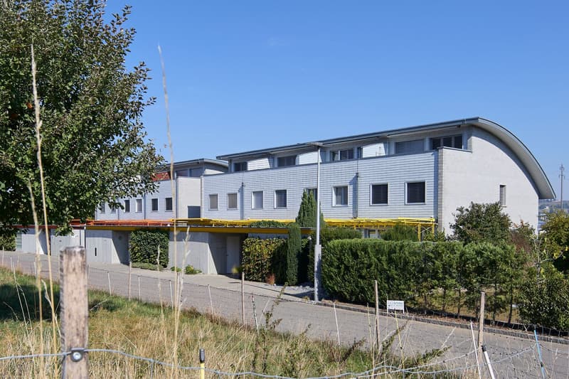 Zuhause mit Aussicht ins Grüne (inkl. 2 Parkplätze) (1)