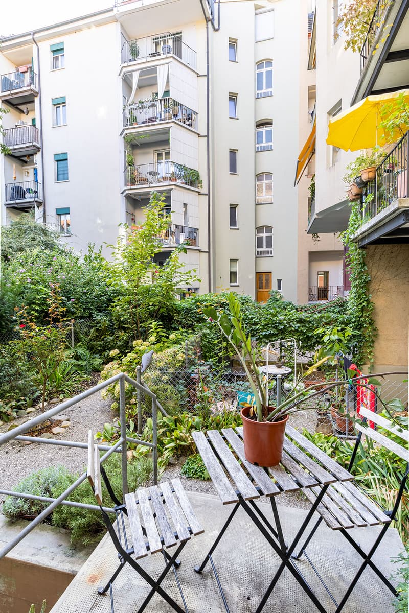 Stilvolle 2-Zimmer-Altbauwohnung mit Gartenzugang (5)