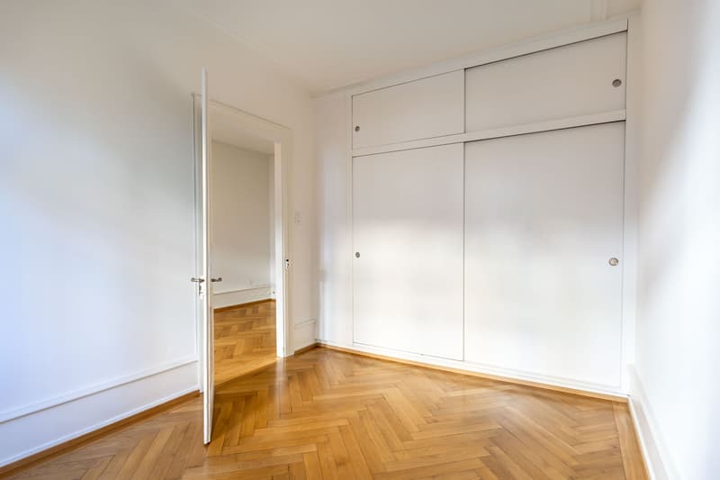 Stilvolle 2-Zimmer-Altbauwohnung mit Gartenzugang (2)