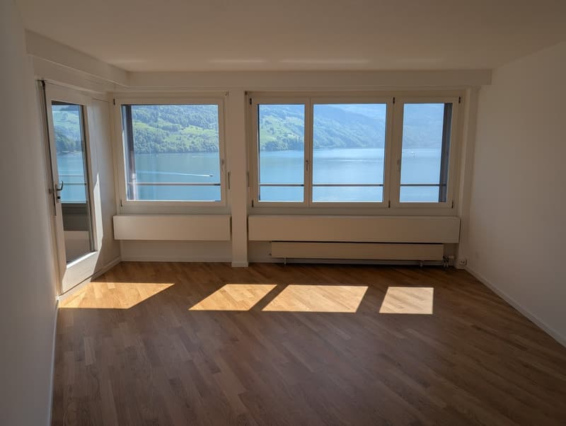 Dreamy 4.5-room apartment in Brunnen with panoramic views of Lake Vierwaldstättersee (reserved) (7)