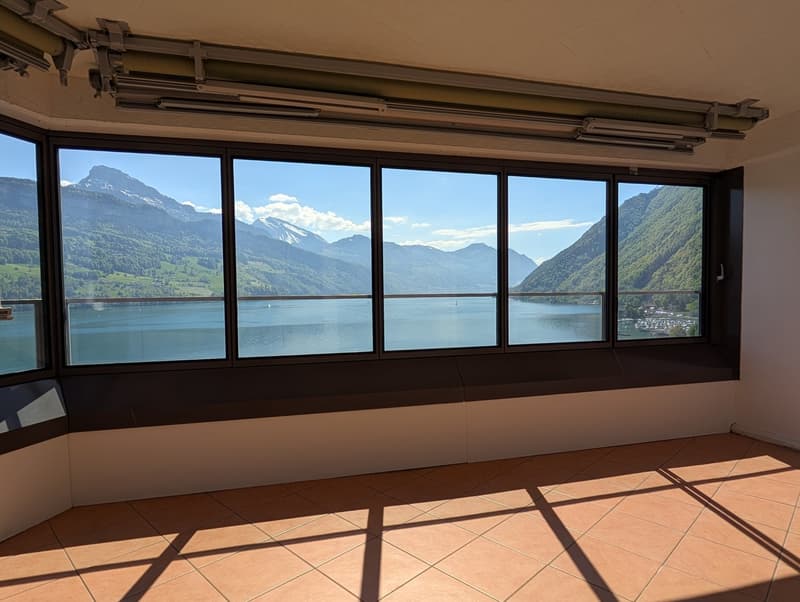 Dreamy 4.5-room apartment in Brunnen with panoramic views of Lake Vierwaldstättersee (reserved) (3)