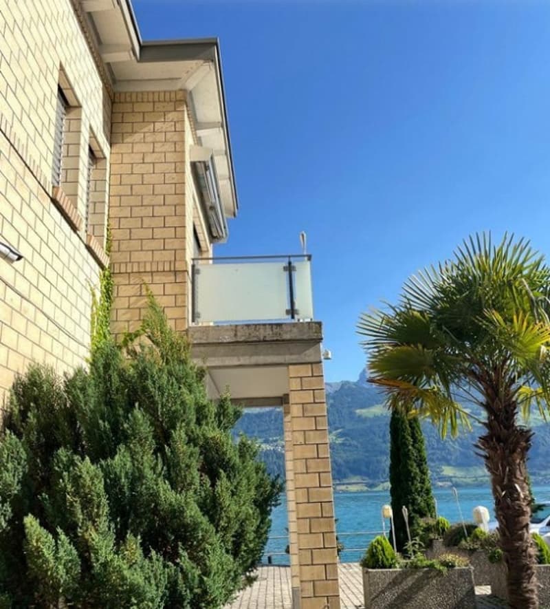 Möbliertes 1-Zimmer-Apartment mit Balkon und See-/Bergblick in Gersau (1)