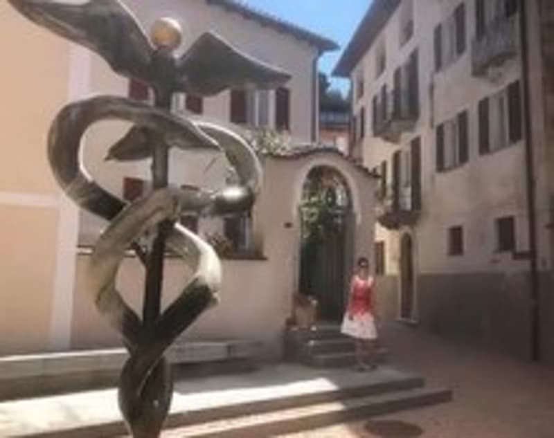 Mehrfamilienhaus (mit 3 Wohnungen, Pool und Garten) im malerischen Carona / Tessin (18)