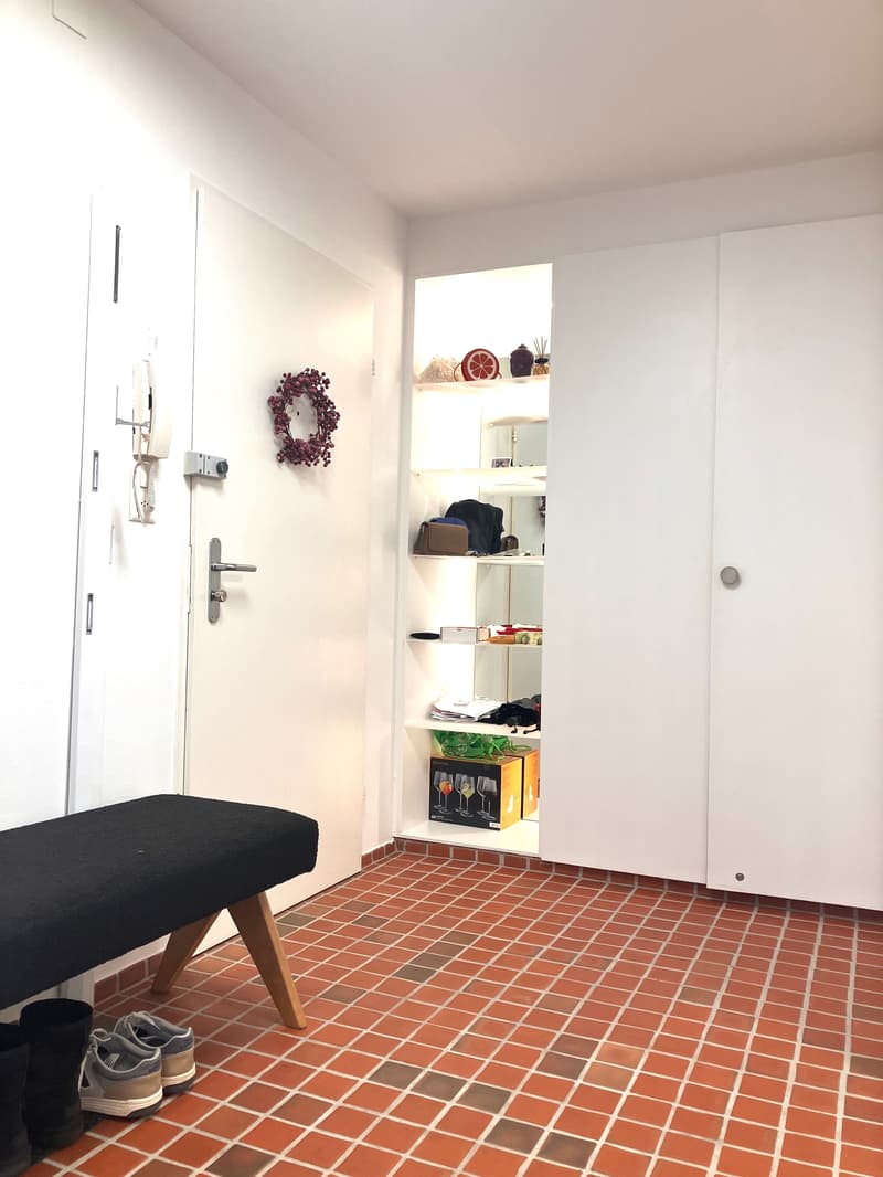 Sunny 3.5-room apartment with glazed balcony near Lake Constance (7)
