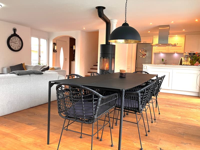 5.5-room corner house with pool - modern living in Neuwilen (4)
