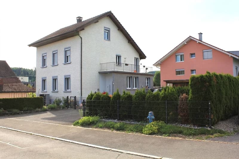 Une maison multigénérationnelle qui peut faire plus que juste vivre - espace pour les idées, la famille et l'avenir (2)