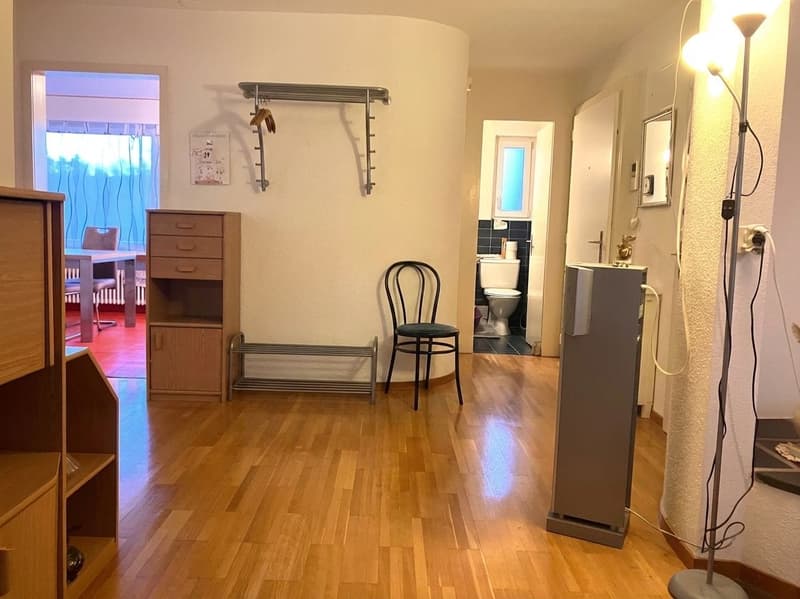 80 m² garden apartment with chimney - just a few steps from the train station (4)