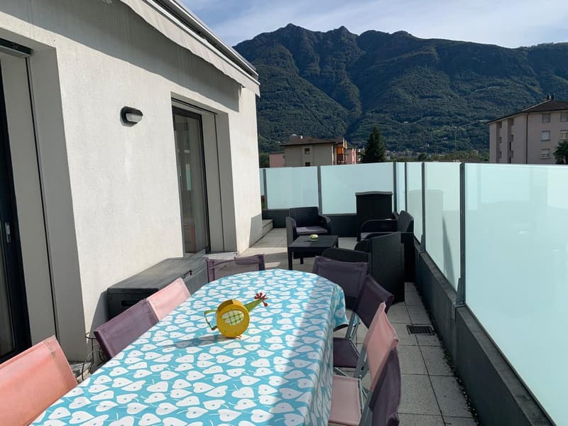 Splendido appartamento di 3.5 locali con giardino a Bellinzona (2)