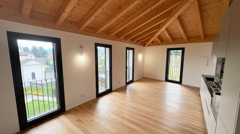 Elegantes Mehrfamilienhaus, komplett renoviert in Pura (3)