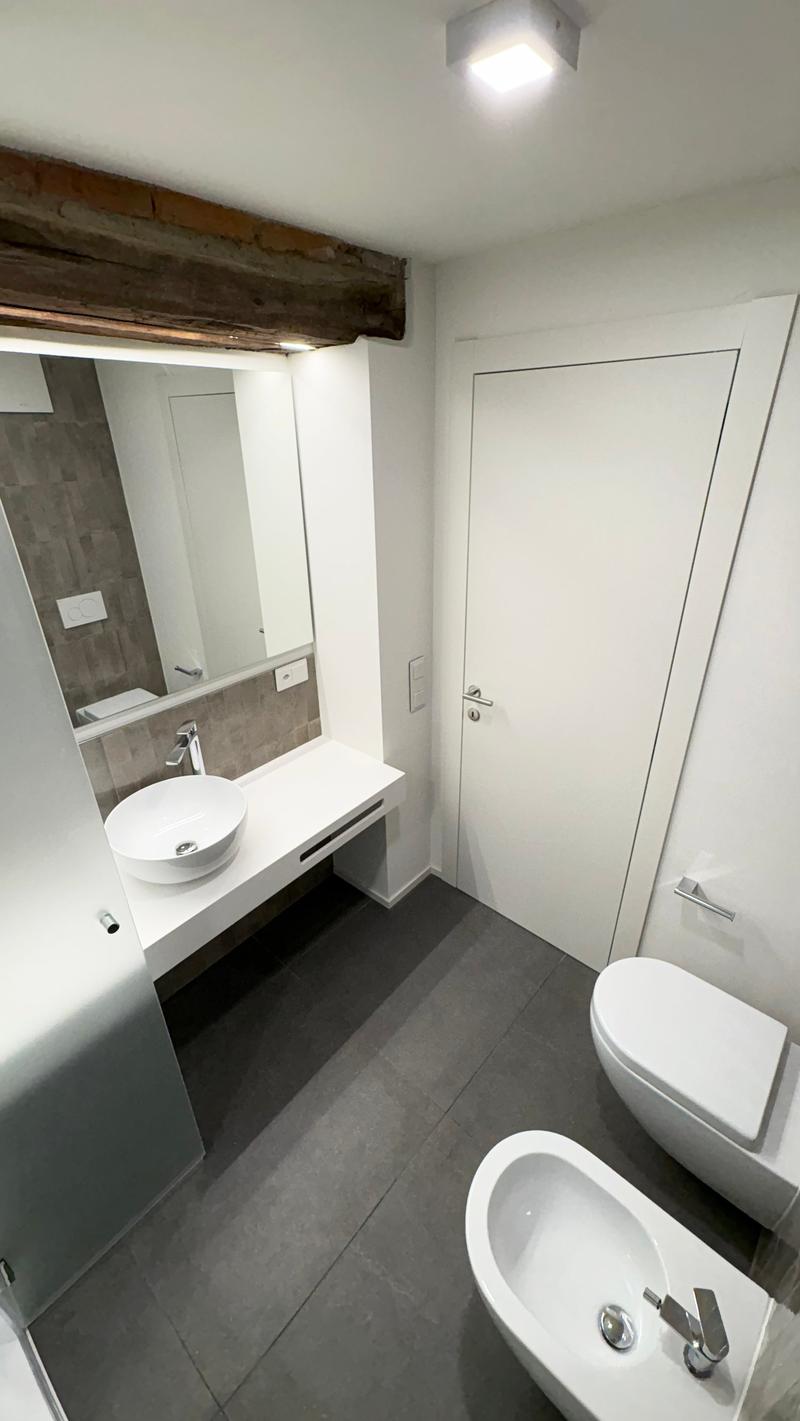 Elegantes Mehrfamilienhaus, komplett renoviert in Pura (6)