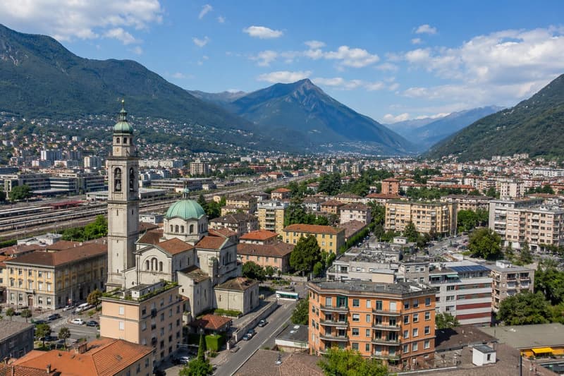 Historisches Gebäude in Chiasso zu sanieren (1)