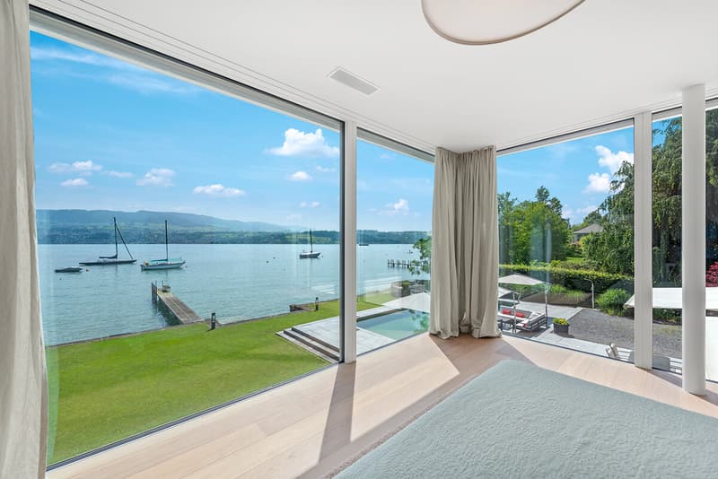 Luxus direkt am See in Stäfa mit Aussenpool und privatem Badesteg (3)