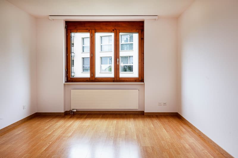 View into the green and central location - this can be your new home (13)