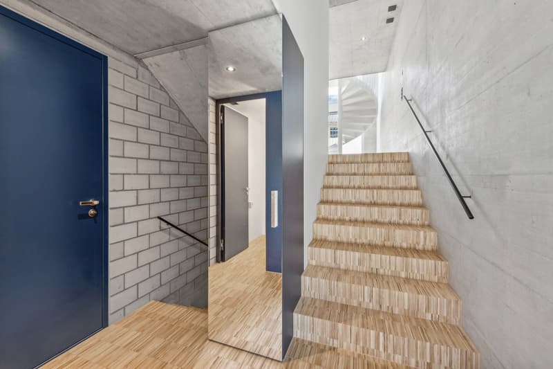 Luxurious townhouse living with breathtaking atrium and modern design (11)