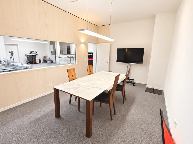 Gewerberaum 290 m² an der Hauptstrasse in Aesch LU kaufen (3)