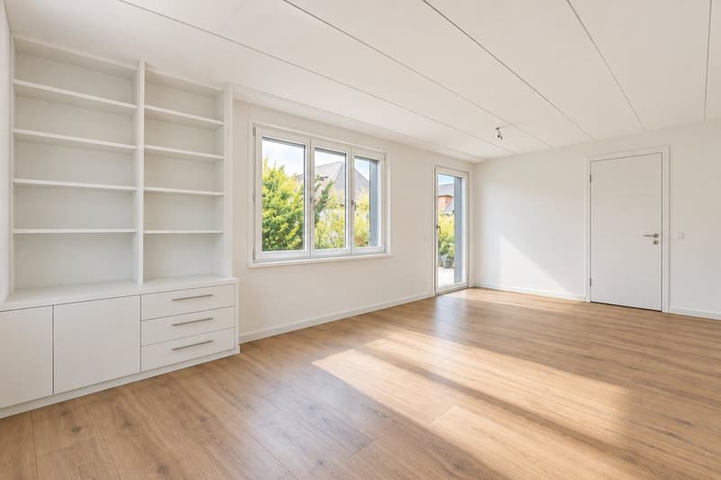 Attraktive 5-Zimmerwohnung mit sehr grosser Terrasse (92m2) mitten in Langenthal (3)
