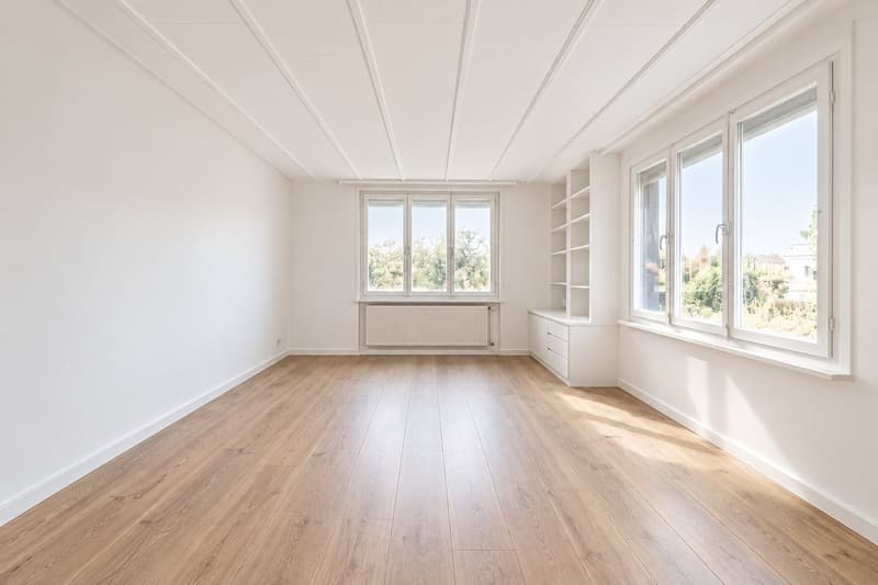 Attraktive 5-Zimmerwohnung mit sehr grosser Terrasse (92m2) mitten in Langenthal (4)