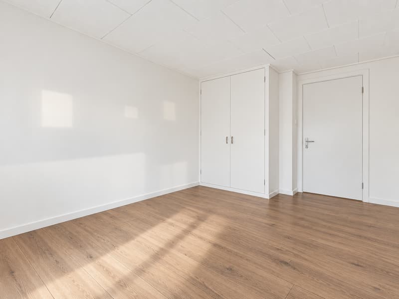 Attraktive 5-Zimmerwohnung mit sehr grosser Terrasse (92m2) mitten in Langenthal (7)