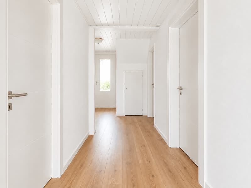 Attraktive 5-Zimmerwohnung mit sehr grosser Terrasse (92m2) mitten in Langenthal (10)
