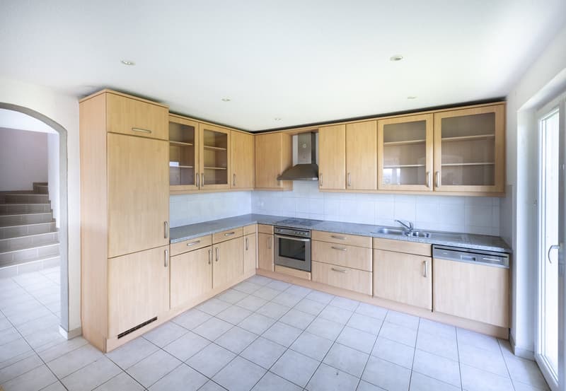 Objet de rénovation : Maison unifamiliale dépendante de 5,5 pièces (11)