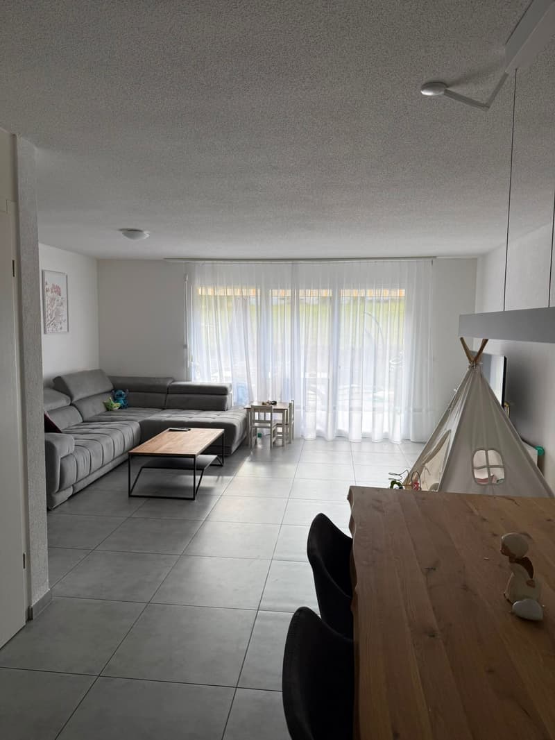 Familienfreundliches 4.5-Zimmer-Reihenmittelhaus mit Garten (5)