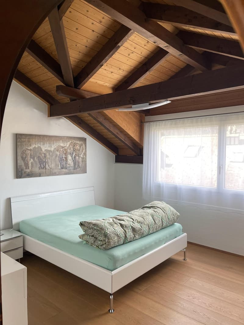 Well-maintained 7.5-room country house in a quiet location in Ennetmoos (6)
