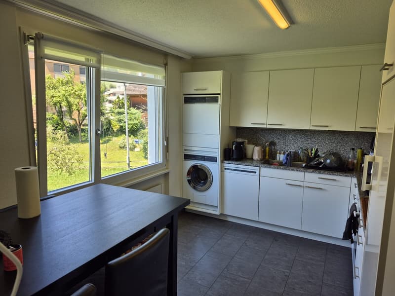 Appartamento luminoso 4.5 locali con balcone in una zona tranquilla – Alpnach Dorf (7)