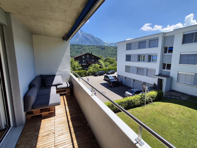 Appartamento luminoso 4.5 locali con balcone in una zona tranquilla – Alpnach Dorf (1)