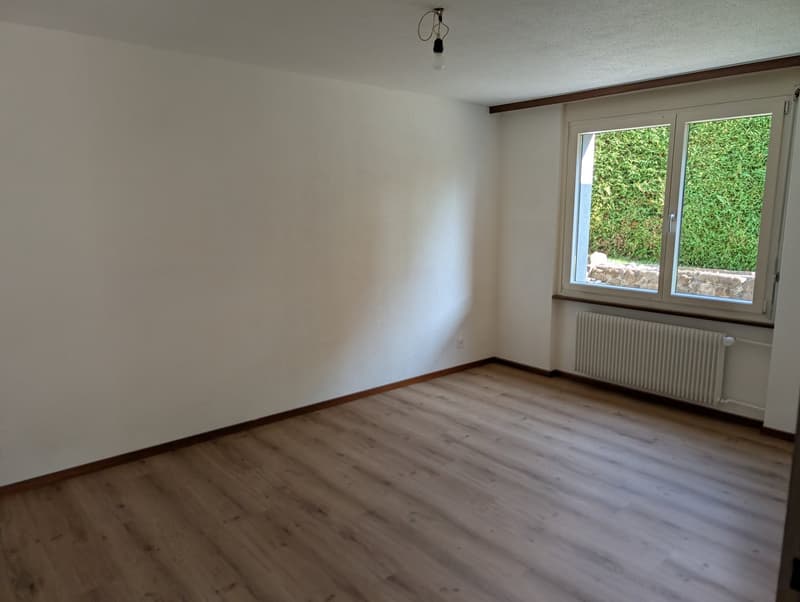 Gemütliche 2.5-Zimmer-Wohnung besonders geeignet für Büro- oder Praxisräume (2)
