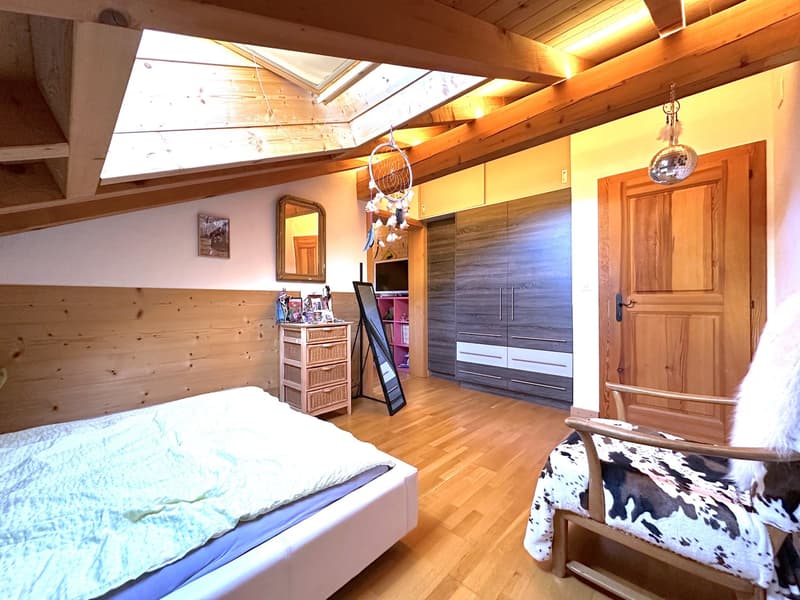 Character chalet, 6.5 rooms in Champéry – Panoramic view of the mountains (12)