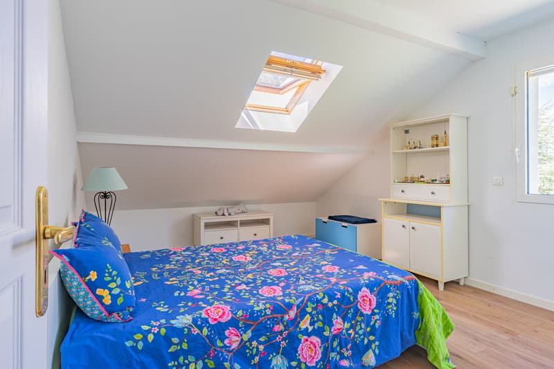A 5 minuti dalla Svizzera – Villa di charme con studio indipendente e vista eccezionale (6)