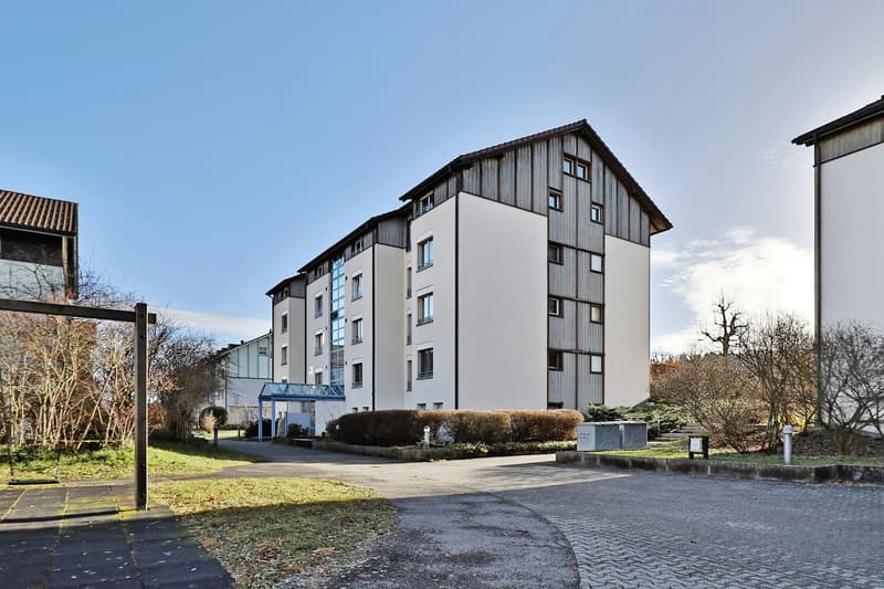 3.5-Zimmer-Wohnung mit Balkon in Laupen (1)